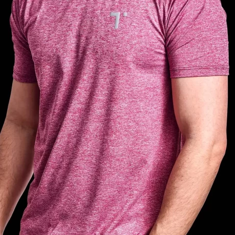 TSHIRT-LISA-ROJO-INDIGO-AERO-DRY-VISTA2-VERSION-NEGRO